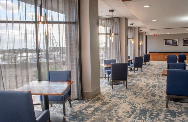 DoubleTree by Hilton New Bern Riverfront