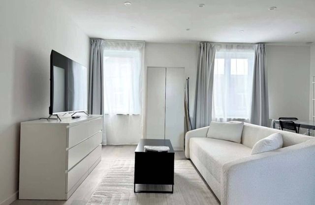 Doux nid perche avec vue magique sur la Ville