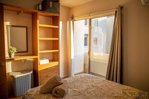 Downtown Beach Condo w/Pool
