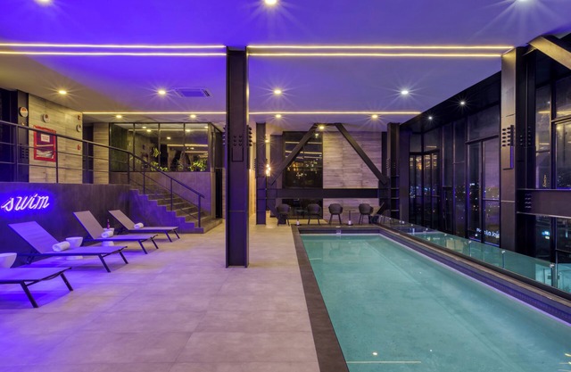 Downtown Designer Apartments by ULIV