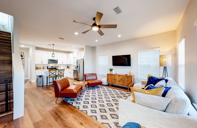 Downtown Home - WiFi, Central AC, Private Washer/Dryer, & Balcony - Dog-Friendly