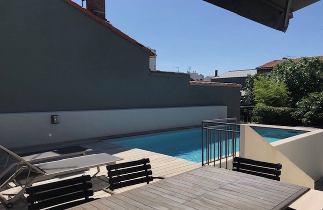 Downtown Toulouse house with pool