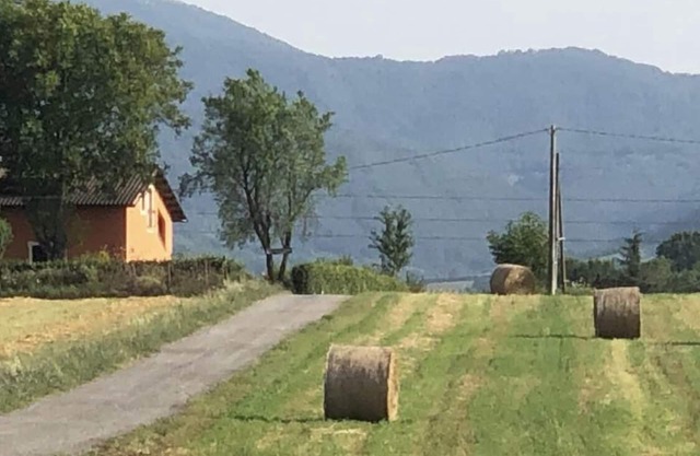 Dreams Valley, Vacation home and B&B near MagicLand and Fashion District!