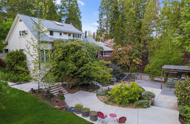 Dreamy 5-bedroom Estate in Beautiful Downtown Nevada City with Pool