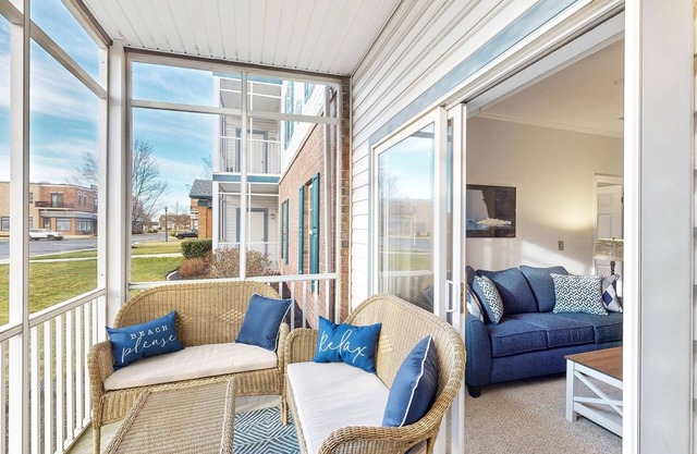 DRIFTWOOD DREAMS- 2BD, 2BA Condo- SLEEPS 4 - 1st FL Unit *Pet Friendly*