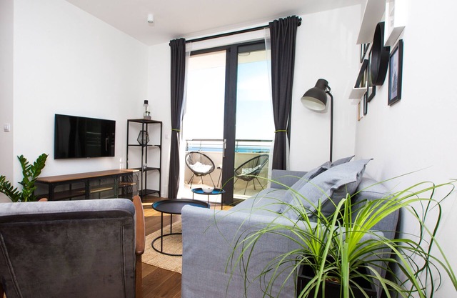 "Du-Art" Stylish and Cozy Apartment with Magnificent sea view