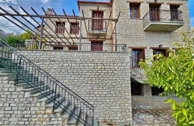 Duke's Horizon Villa in Arachova