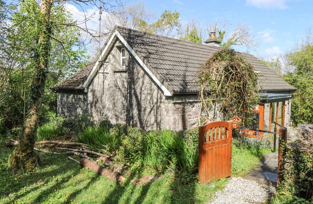 DUN NA RON, family friendly in Oughterard, County Galway