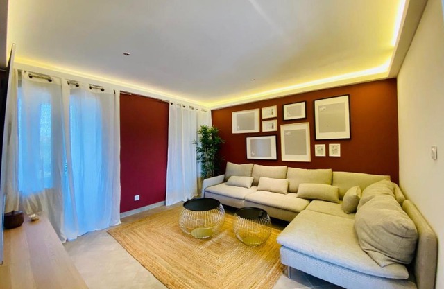 Duplex 120m2 terrasse vue sur Nîmes