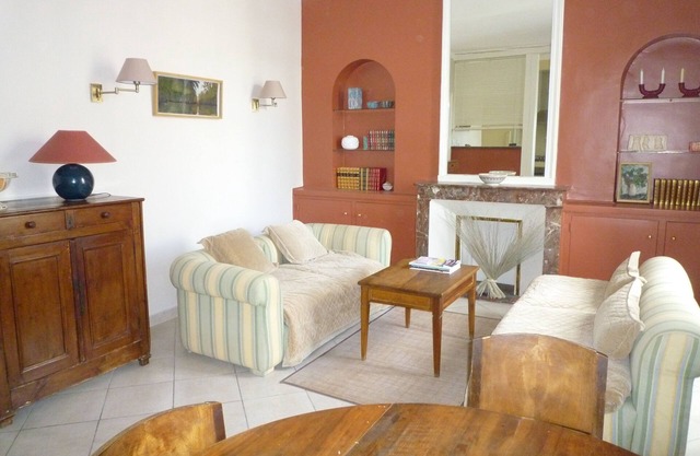 Duplex in town house