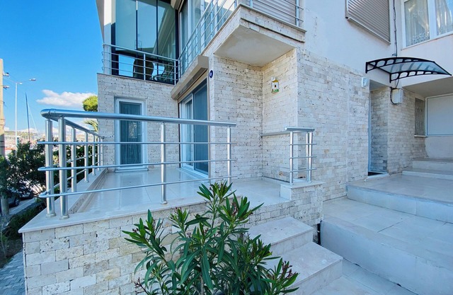 E-My Marina Cesme