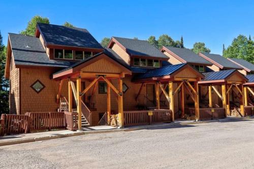 Eagle Point Ski Resort 13 Wooded Ridge Condos