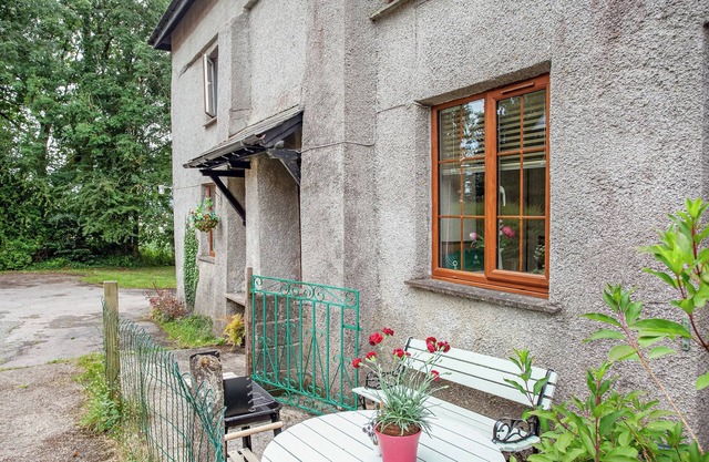 East Hook Holiday Cottages - Clover Cottage