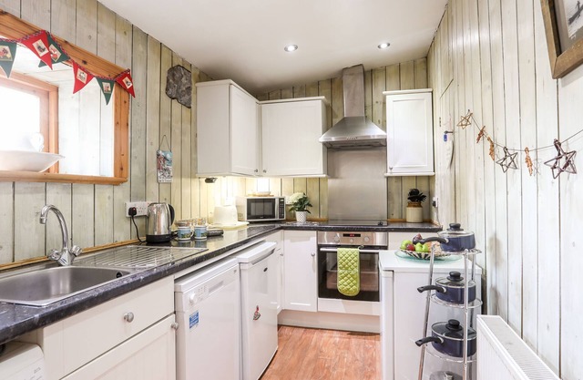 East Point Lynas Lighthouse Keeper's Cottage