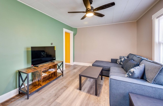Easthampton Vacation Rental - Walk to Breweries!