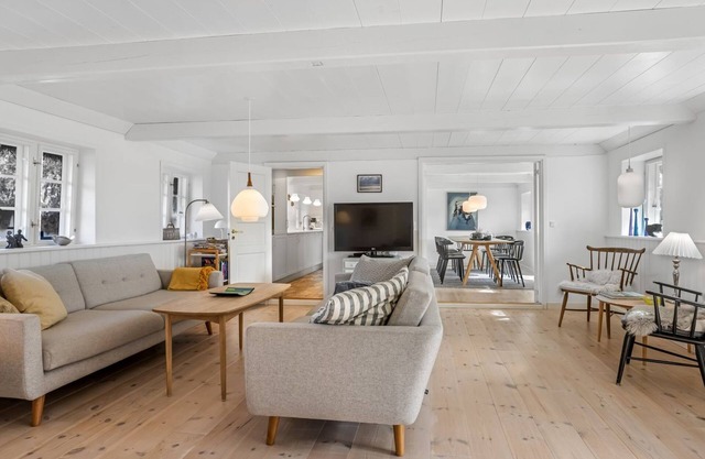 "Eberta" - 400m from the sea by Interhome