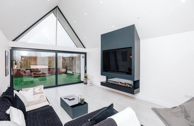 Eclipse House: A Stylish Retreat with Luxe Interiors & Private Outdoor Space