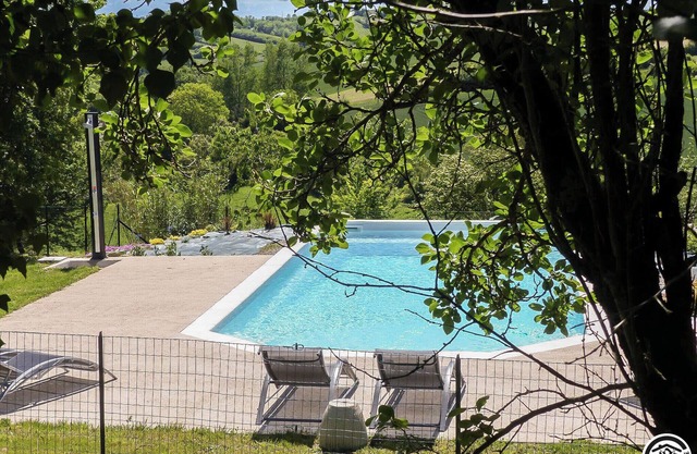 Eco Gite with swimming pool : "Les Vallons" 8 people