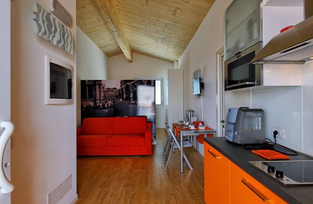 Eco Suite 2