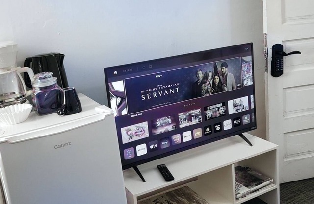 Eddy Single Room Self Check-In