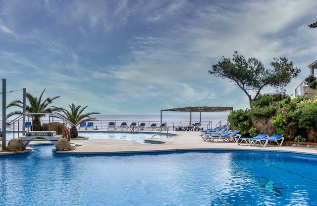 Eden Roc Mediterranean Hotel & Spa