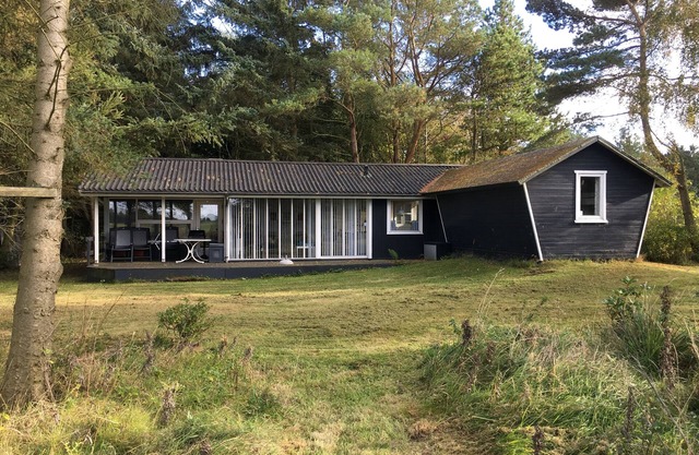 Ejerslev Lyng, Mors. Lovely 89m2 holiday cottage. Near the Limfjord & Harbour.