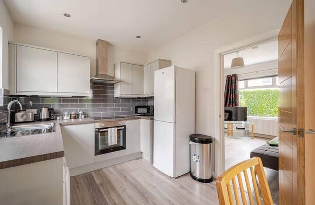 Ekaya Cozy Belfast With 2 Bedrooms