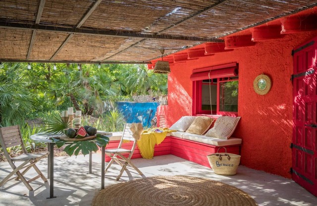 EL BOTANICO DE SAGRA - CASA NARANJA