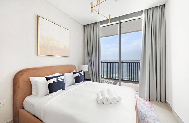 Elegant 2BR APT Dubai Marina