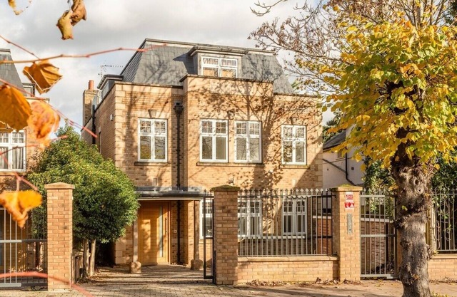 Elegant 5BR/4BA w/Gym/Cinema/Games