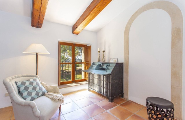 Elegant Restored Mallorca Farmhouse I Surrounded By Olive Groves And Almond.