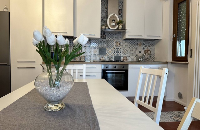 Elegant vacation home a stone's throw from the sea