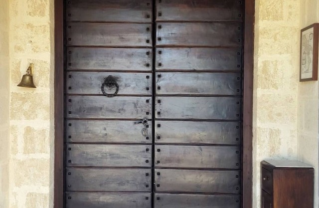 Eliados farmhouse with pool