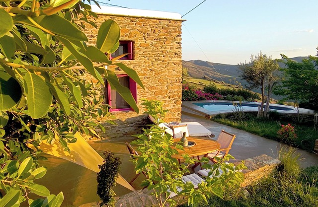 Elissavet Cycladic old house with private pool and magnificent viewn