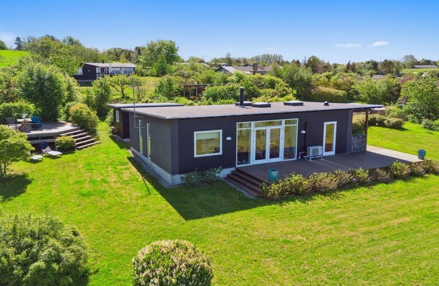 "Els" - 1.8km from the sea by Interhome