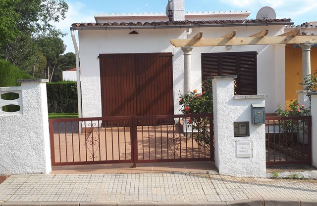 Els Rosers House in L 'Escala