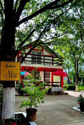 Encantadora Cabaña de Campo con Alberca Privada