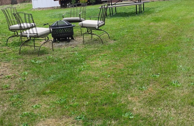 Enchanting 3-bedroom country house in Graham