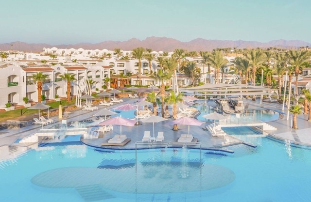 Endless Resort Fun | Spa Days, Water Slides & Beach Strolls