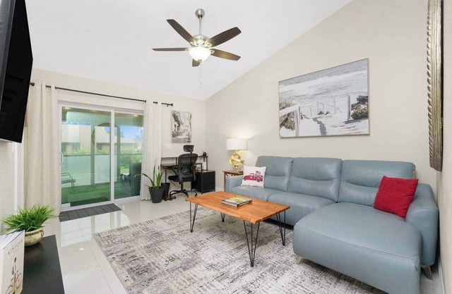 Englewood Villa w/Lanai & Garage