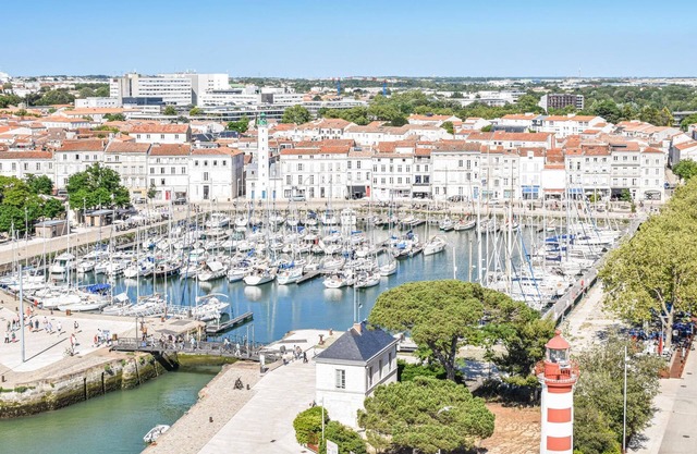 Enjoy romantic vacations in this charming little village house near the beach.