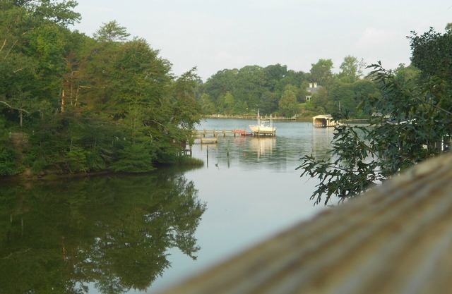 Enjoy Sunsets On The Creek In Your Own Private Paradise.