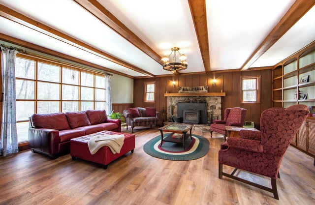 Enjoy the serenity of our cozy wooded lodge by the Frederick Watershed