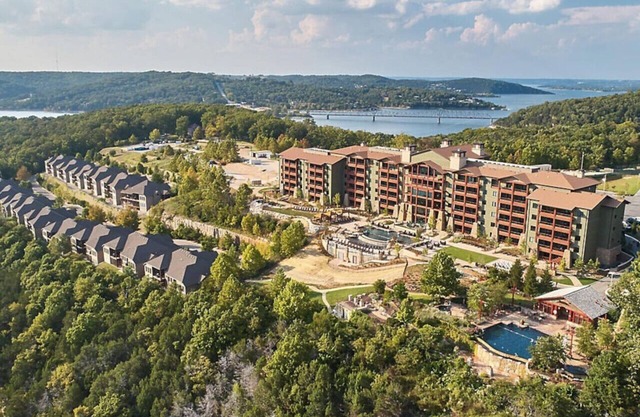 Enjoy the views of Table Rock Lake in this 2BD resort condo
