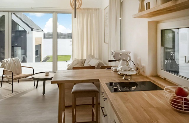 Enjoy your vacation in this modern and comfortable cottage on the Kortowskie Lake.