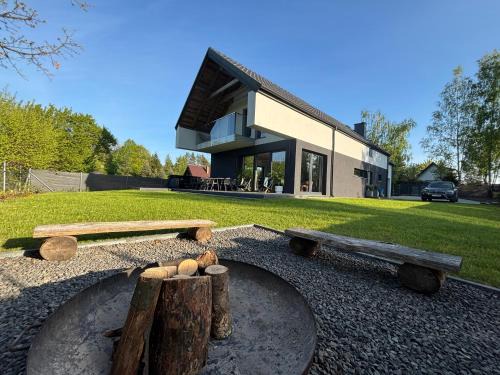 Enklawa Winiec - nowoczesny dom nad jeziorem, 6 sypialni, jacuzzi
