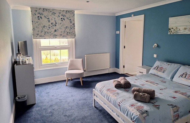 Ensuite Double Room with Countryside Views