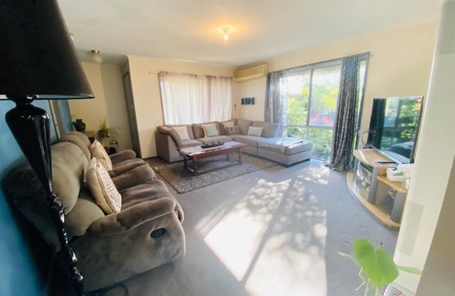 Entire Home In Werribee On the Best Possible Location.