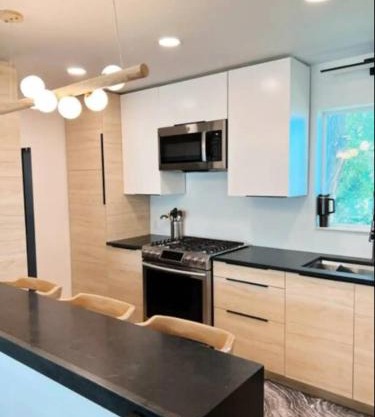 Entire Home near SLC. Family Friendly & King Suite