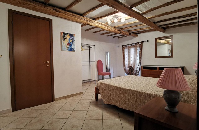 Entire house in the historic center of Bagnoregio
